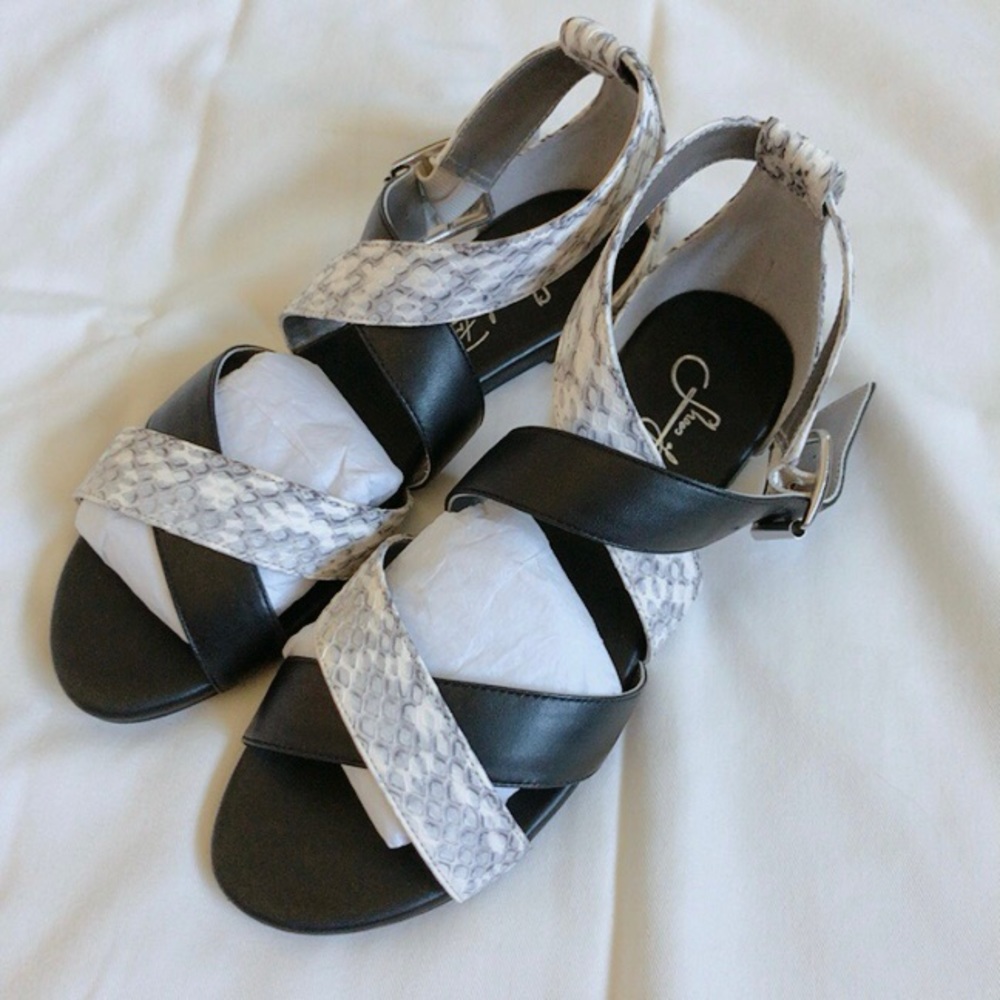 Shoes of prey, New leather Sandals - Picture 3 of 10